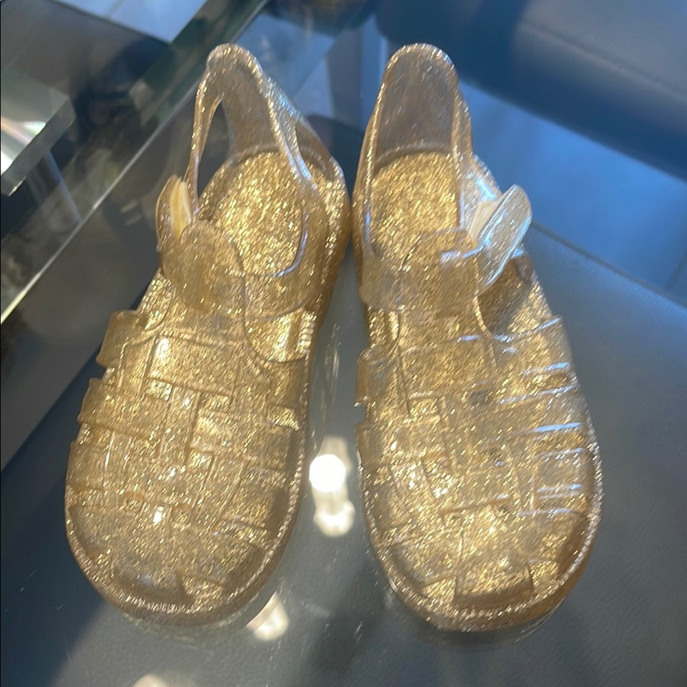 Gold Glitter Jelly Sandals with Cage Design